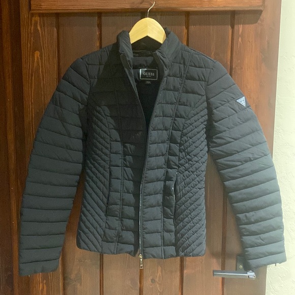 Guess jacket size S - Picture 1 of 4